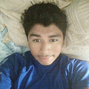 Meet your Posher, Cesar